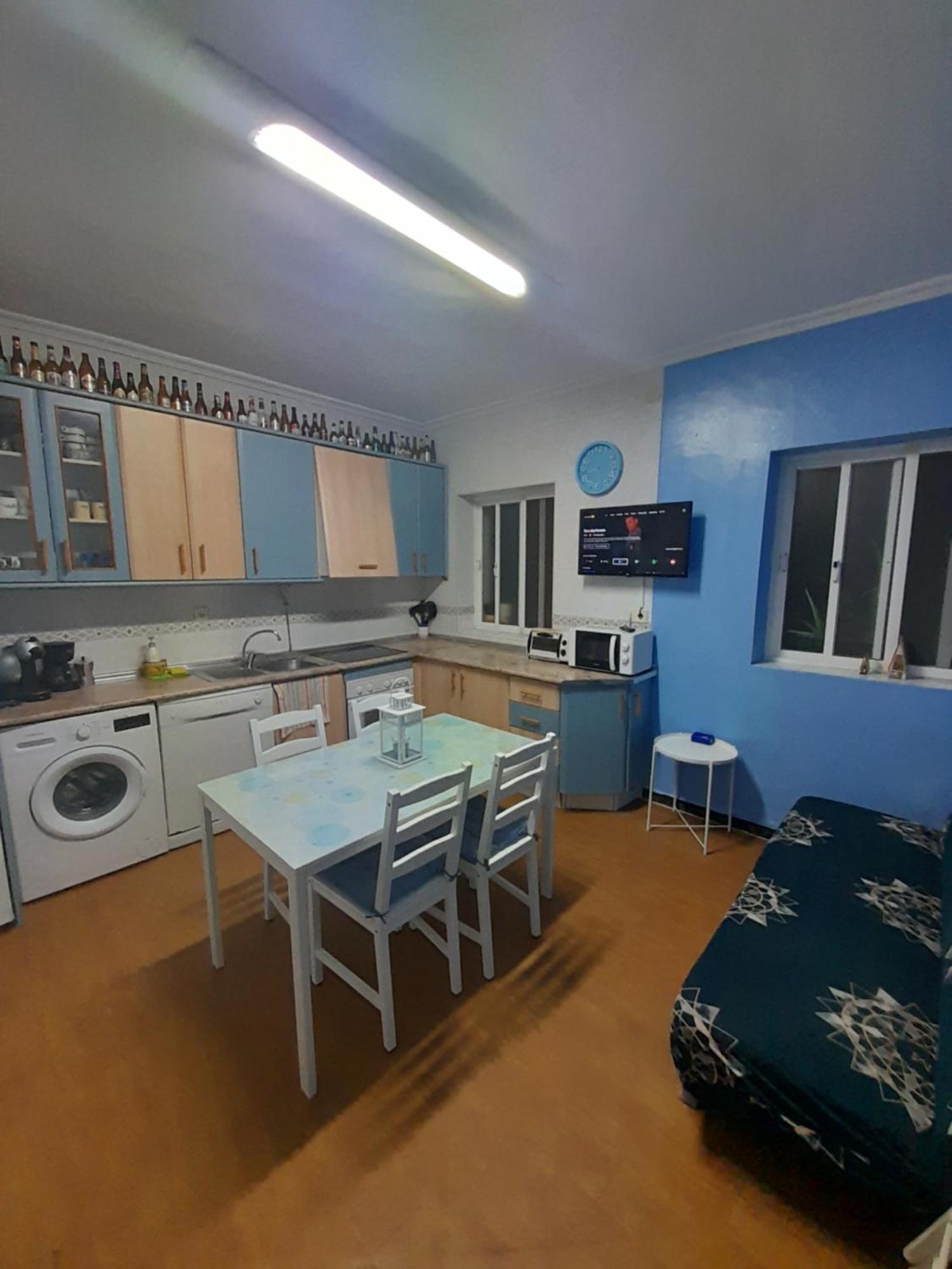 A 50 Metros De La Playa Apartment Cadiz Bagian luar foto